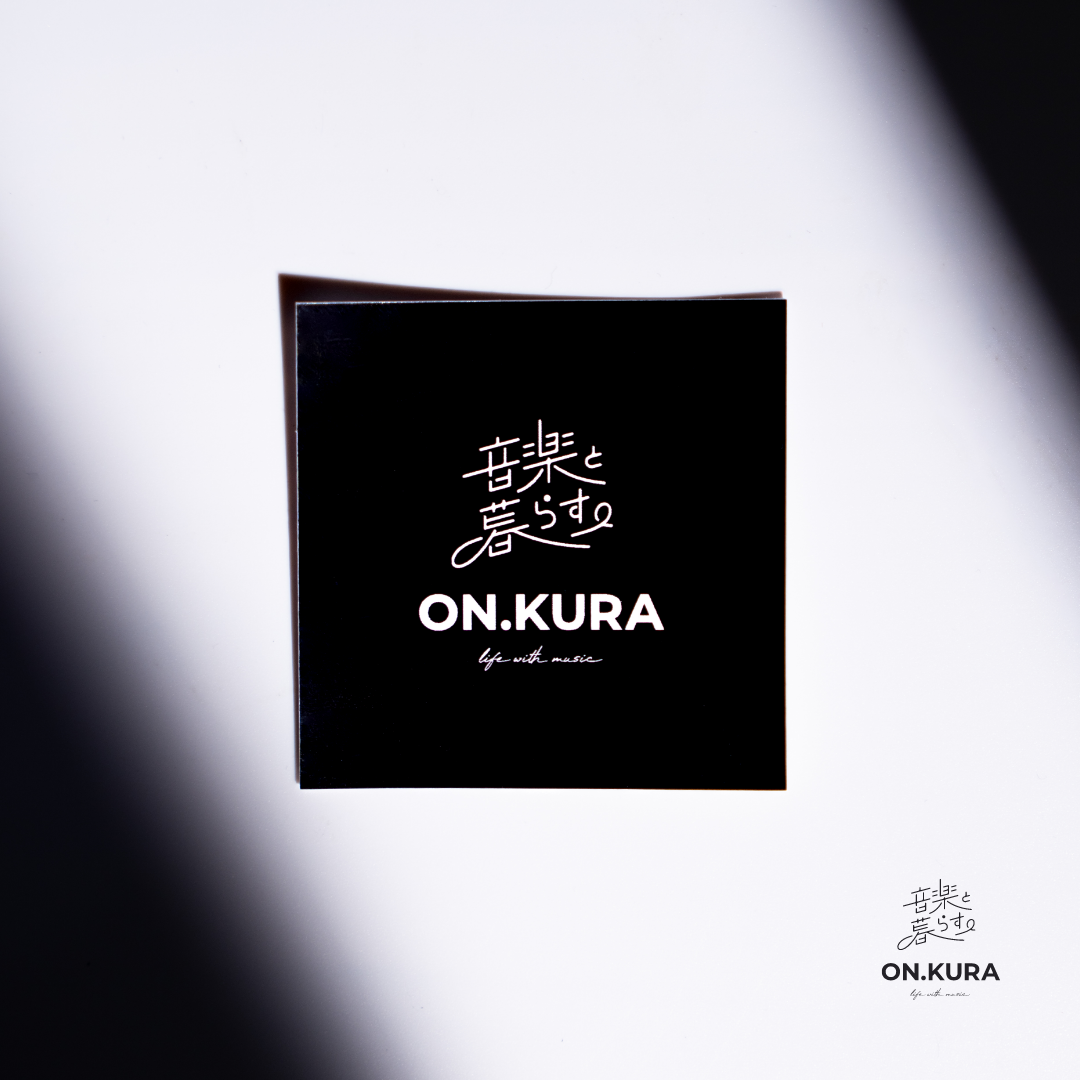 音楽と暮らす_black_ステッカー